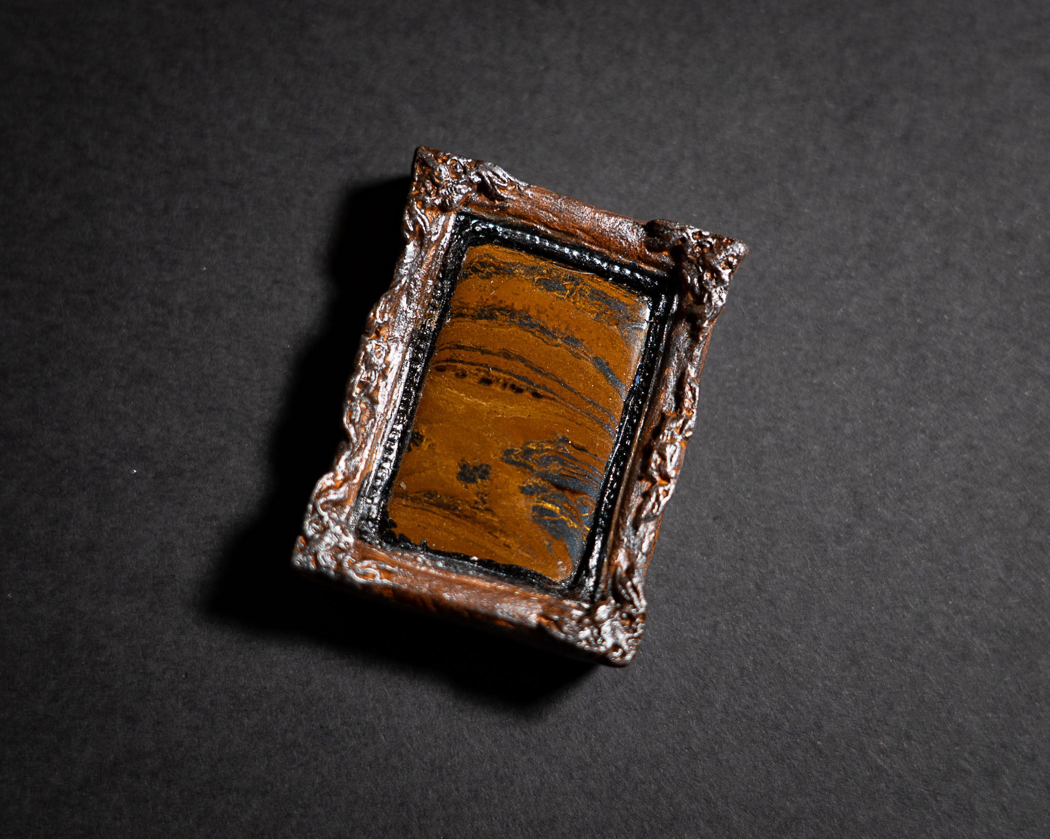 Crystal and Clay Frames