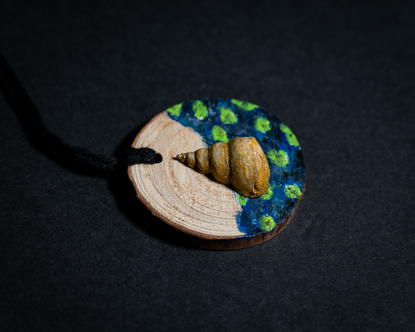 Coastal Chic Wood Slice Pendants