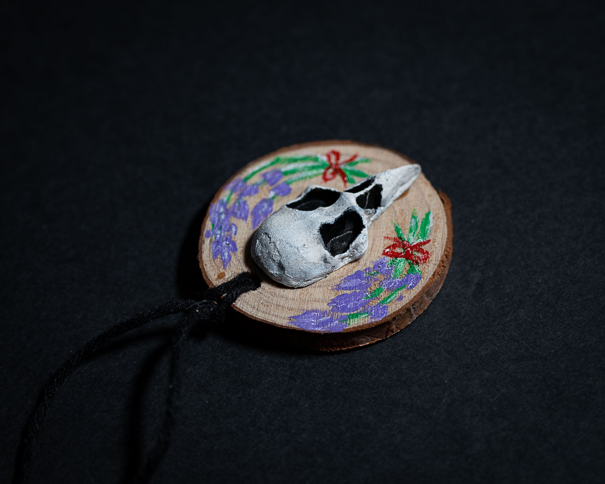 Avian Wood Slice Pendants